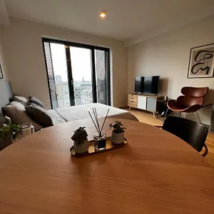 city-loft-berlin-mitte.find-berlin-hotels.com/